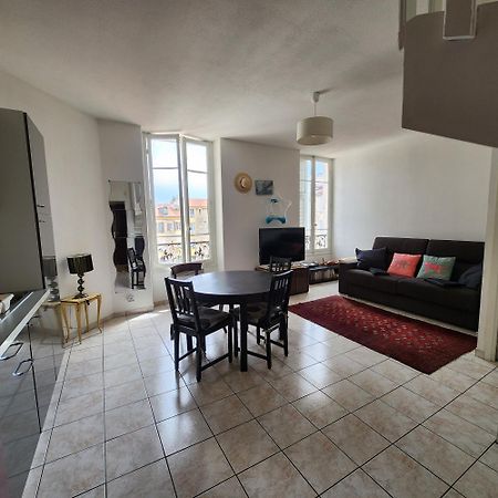 Appartement A Deux Pas De La Promenade Des Anglais นีซ ภายนอก รูปภาพ