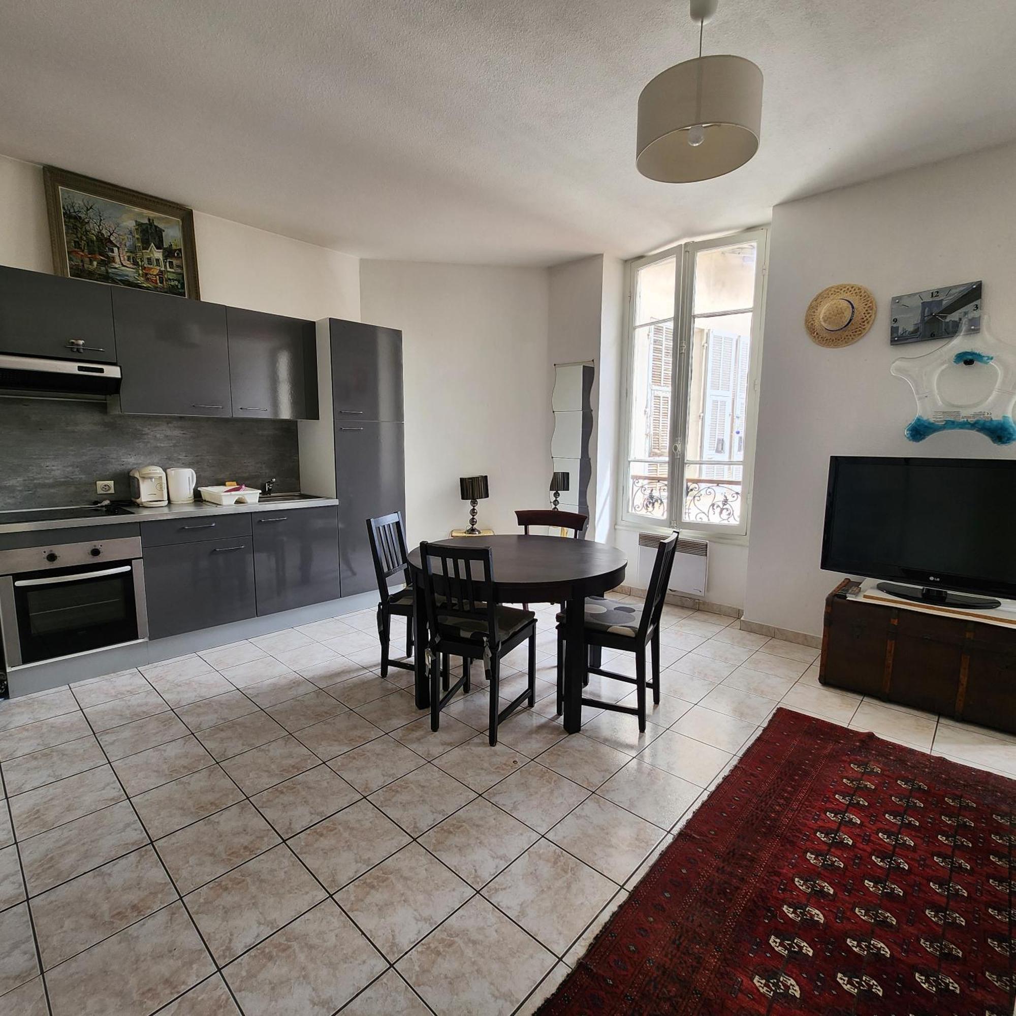 Appartement A Deux Pas De La Promenade Des Anglais นีซ ภายนอก รูปภาพ